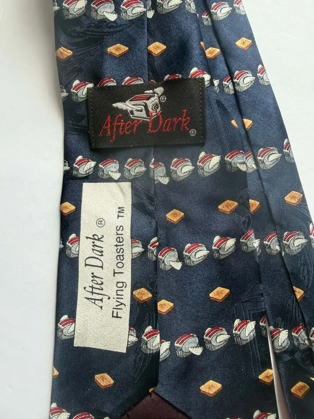 After Dark Flying Toasters Pattern Men's 100% Silk Necktie